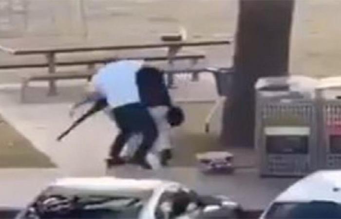 حصيلة قتلى هجوم سيدني ترتفع إلى 16