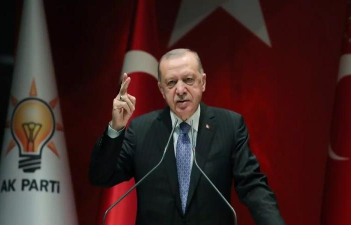 أردوغان: دخلت السجن بسبب قصيدة!
