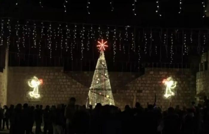 لأوّل مرّة منذ 14 سنة... إدلب تحتفل بعيد الميلاد