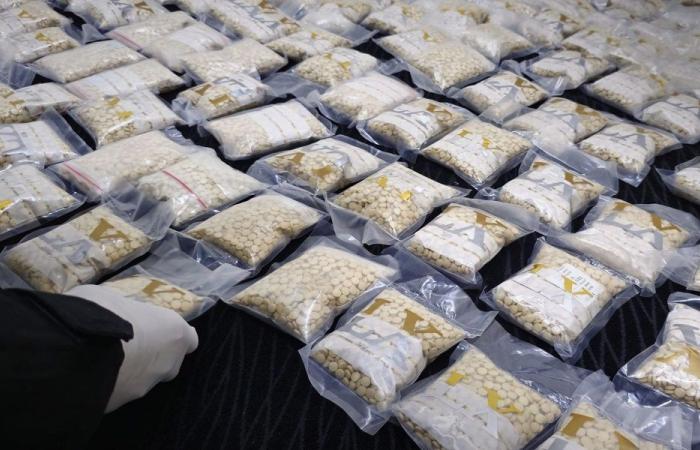 بالصور: إحباط تهريب كبتاغون من لبنان إلى العراق عبر سوريا