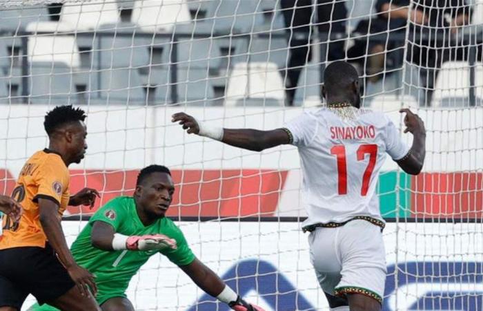 في كأس أمم أفريقيا... مباراة "مشحونة" تجمع زامبيا ومالي في المغرب