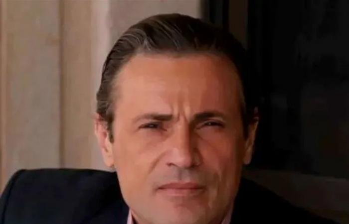 كان يبكي متأثرا.. فيديو للممثل الراحل وليد العلايلي ينتشر صوّر قبل أيام من وفاته