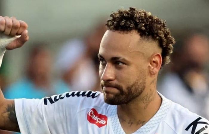 نيمار يخضع لجراحة ناجحة في الركبة ويستعد لكأس العالم 2026