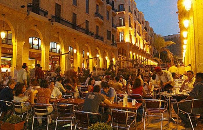 الأعياد تنعش السياحة والأسواق في لبنان