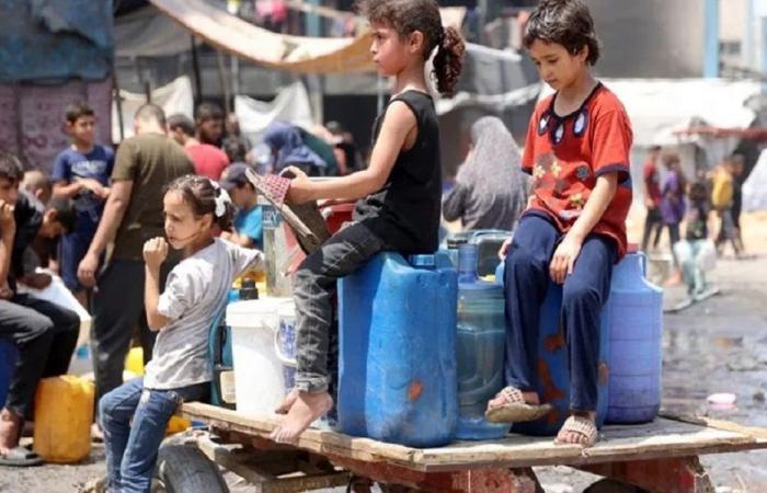 إسرائيل تهدّد بتعليق عمل منظمات غير حكومية في غزة