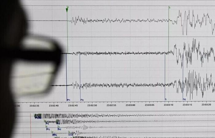 هزة أرضية قبالة شواطئ اللاذقية السورية.. كم بلغت قوتها؟