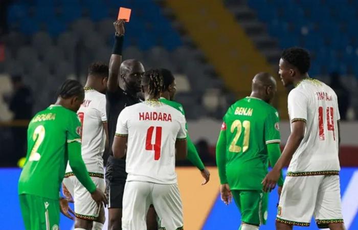 بعد انتقادات علنية للحكّام… كاف يشدد الانضباط في أمم أفريقيا