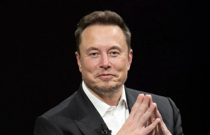 صورة فاضحة لإيلون ماسك تجتاح مواقع التواصل