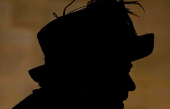 مطاردة بمضرب تنس وحذاء… كتاب جديد يفتح كواليس زواج العرش البريطاني