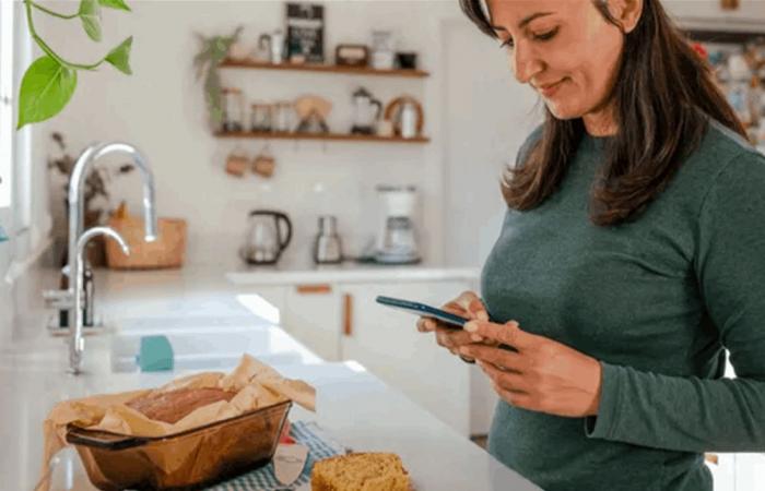 ماذا يحدث لمستوى السكر في الدم عند تناول خبز القمح الكامل بانتظام؟