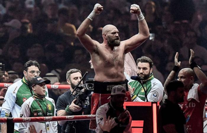 "حلبة بلا حواجز".. حدث تاريخي مع أضخم حضور جماهيري و تايسون فيوري إلى الواجهة