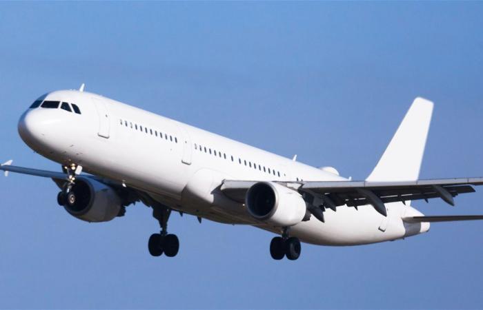 انقطع الاتصال بها بشكل مفاجئ.. فقدان طائرة إندونيسية تقل 11 شخصاً!