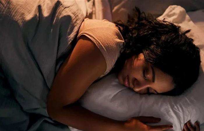 هل الاستغراق السريع في النوم مؤشر على الصحة الجيدة؟