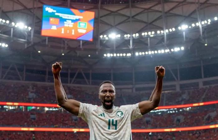 اتحاد جدة يجدد عقد حسن كادش حتى 2028