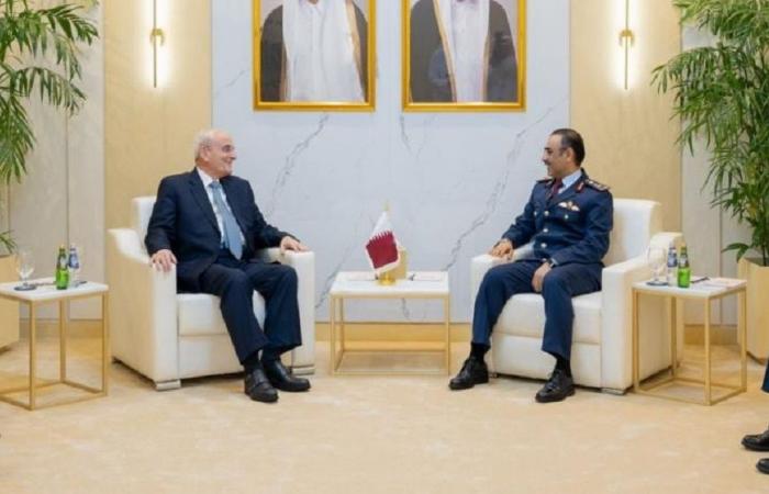 منسى يشارك في معرض الدوحة للدفاع البحري