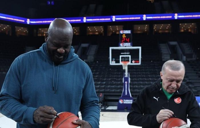 لقاء استثنائي يجمع أردوغان وشاكيل أونيل في إسطنبول