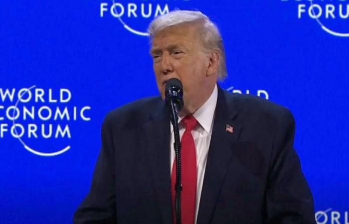 ترامب يهدد كندا برسوم 100 % إذا وقعت اتفاقا تجاريا مع الصين