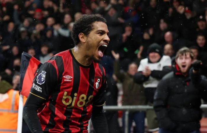 سيناريو أليم لرفاق صلاح.. "ريمونتادا" ليفربول تتبخر تحت أقدام أمين عدلي