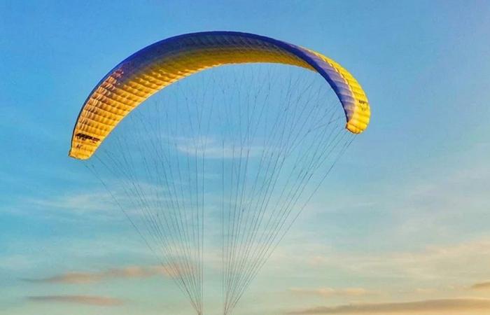 مغامرة خطِرة في أجواء عاصفة كادت تتسبّب بكارثة في جونية