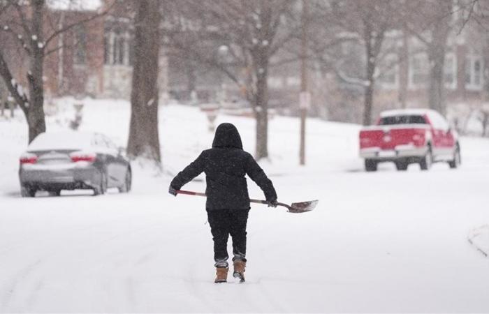 الولايات المتحدة تواجه شتاءً قاسياً وانقطاعاً واسعاً للكهرباء