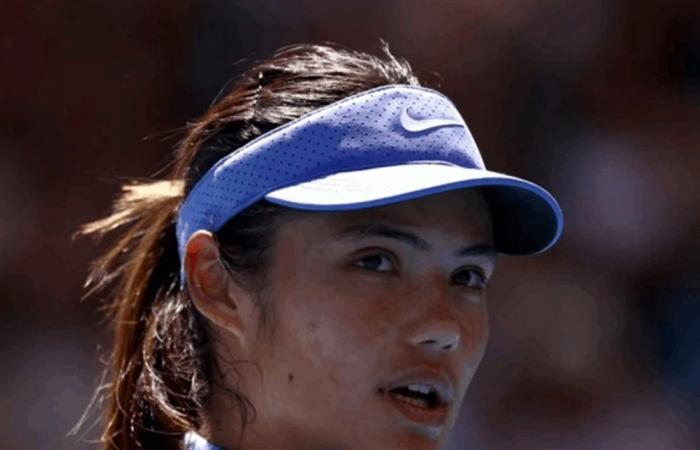 بعد 6 أشهر من تعيينه... رادوكانو تُطيح بمدربها