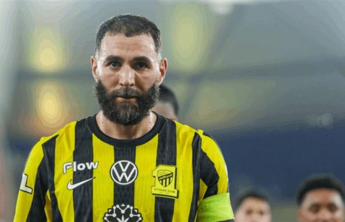 بنزيما خارج الدوري السعودي؟