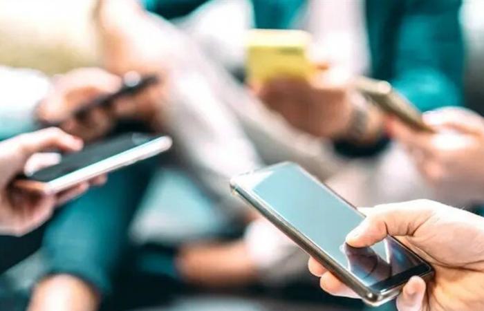 "مخدرات رقمية" تتسلّل عبر هاتفك.. احذرها!