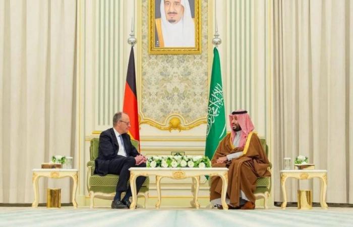 بن سلمان يستقبل مستشار ألمانيا في الرياض