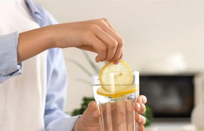 تأثيرها قد يحسن ضغط الدم... عادة صباحية بسيطة لا يجب اهمالها