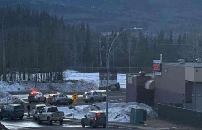 كندا… مقتل 10 أشخاص بإطلاق نار في مدرسة