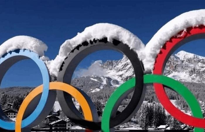 بسبب الأعلام على الخوذ.. خلاف جديد في أولمبياد 2026