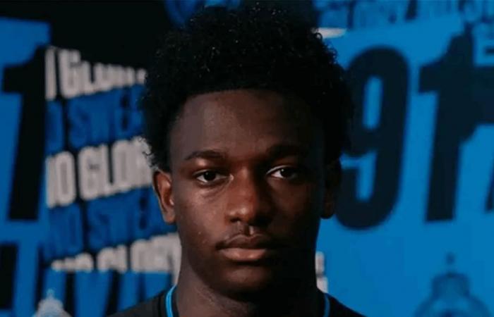 من هو جيسي بيسيوو المطلوب في برشلونة؟