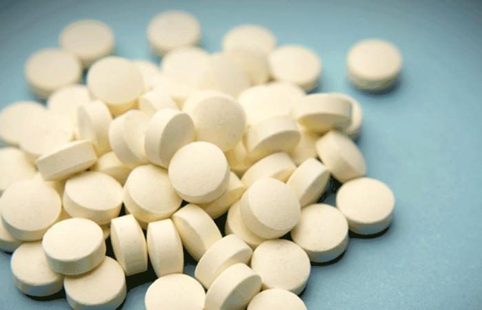 مواد مخدرة في عبوات الزيت والعصير!