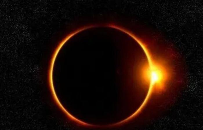 2 بالمئة فقط من سكان العالم ستتاح لهم فرصة رؤيته.. اليوم أول كسوف شمسي لعام 2026