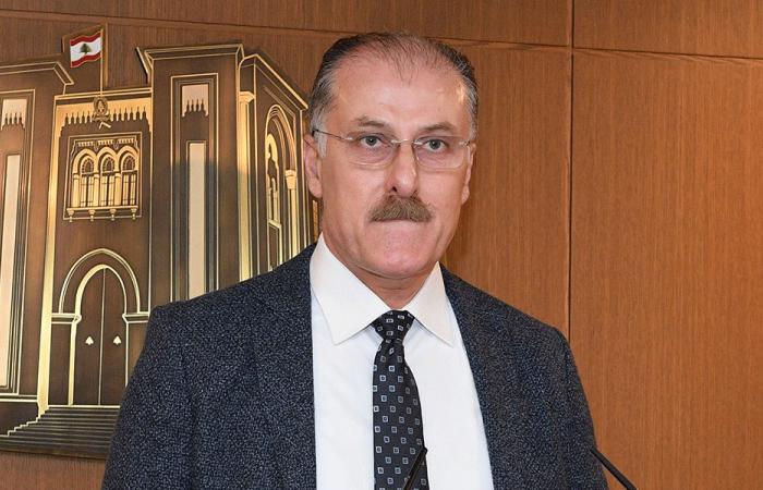 عبدالله: لإعادة النظر جذريًا بالسياسة الضريبية