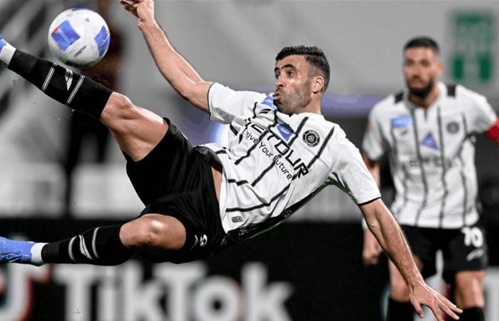 في دوري أبطال الخليج العربي.. مباراة انتهت بـ13 هدفا لفريق واحد