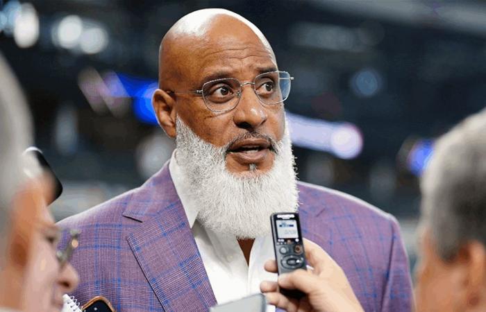 فساد وعلاقة "غير لائقة" مع زوجة أخيه.. مسؤول رياضي في ورطة