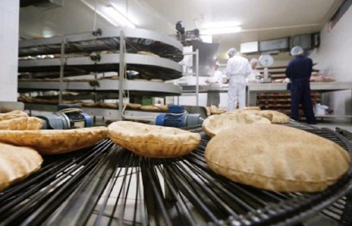 بعد الزيادة على البنزين… هل يتأثّر الخبز؟
