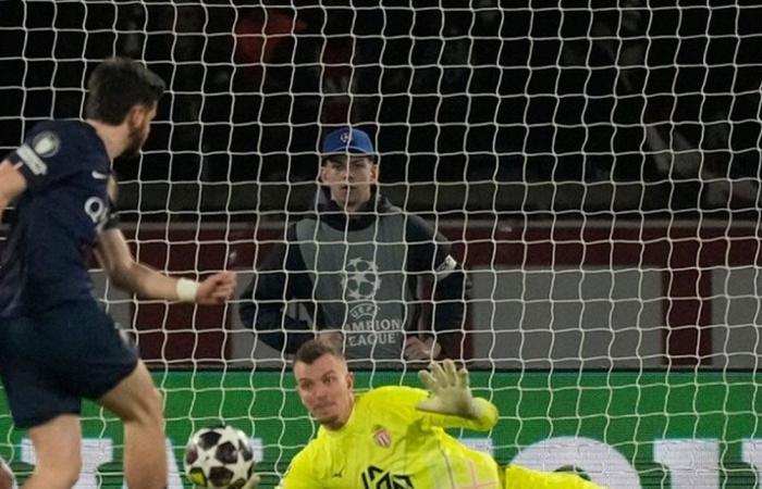 باريس سان جيرمان يواصل حملة الدفاع عن لقب دوري الأبطال