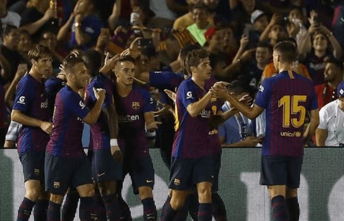 طائرة أقلعت به وعادت.. نجم برشلونة عالق في طهران ورحلة شاقة على الحدود