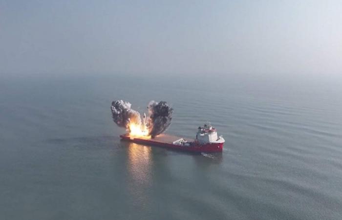 تهديد إيراني بإغلاق “هرمز” وضرب خطوط النفط!