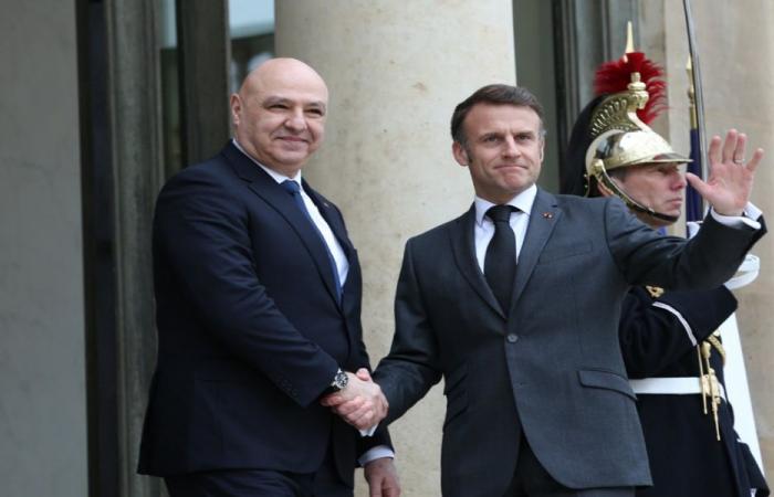 آخر المستجدات بين عون وماكرون