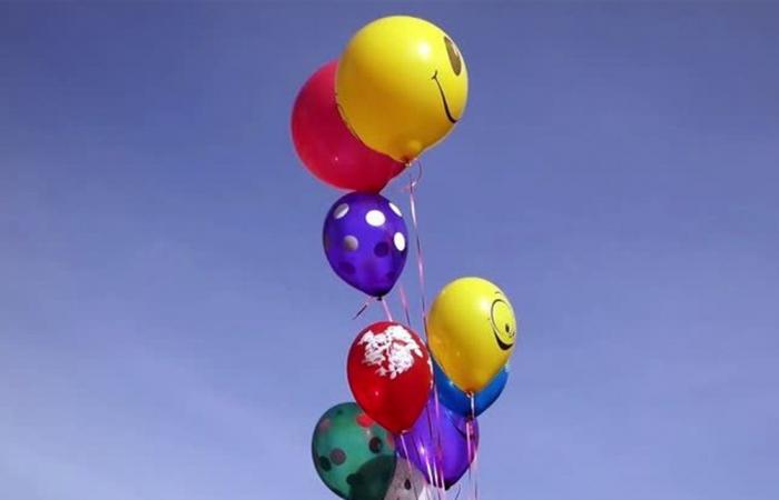 بسبب "بالونات العيد".. قتلى وجرحى في حريق داخل مجمع تجاري