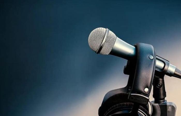 تعرّض لظرف صحيّ طارىء... إلغاء حفل فنان عربيّ بارز (صورة)