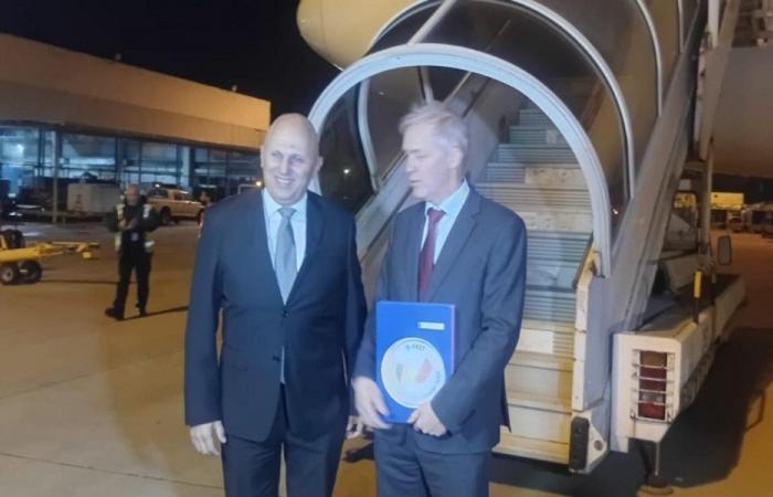 وصول طائرة مساعدات بلجيكية إلى مطار بيروت