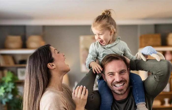 خلافاً للتوقعات.. دراسة حديثة: إنجاب الأطفال لا يرفع من مستوى سعادتك