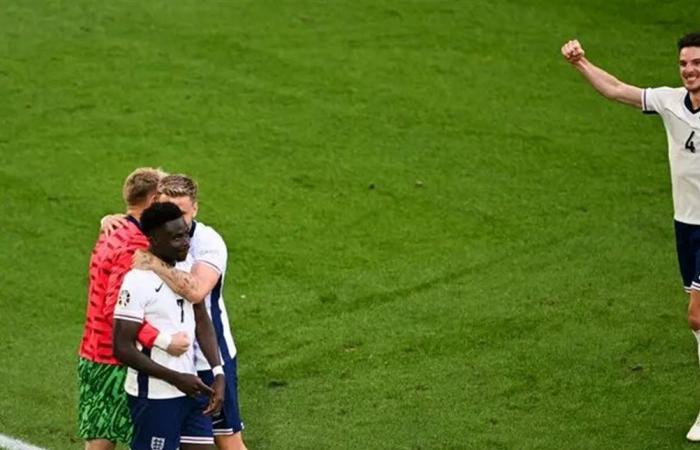 توخيل يوضح سبب انسحاب ساكا ورايس ويدافع عن قرارهما بالغياب عن المعسكر