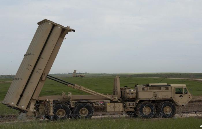 الجيش الإسرائيلي يعلن استهداف قائد رفيع في إيران