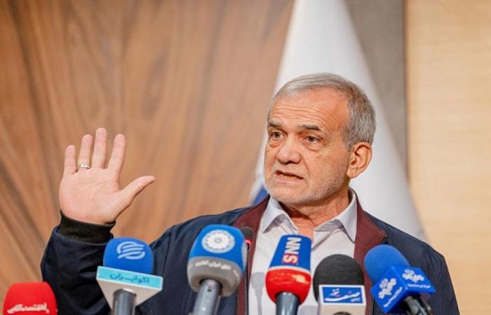 بزشكيان: مقتل مئات المدنيين بلبنان “جريمة حرب”