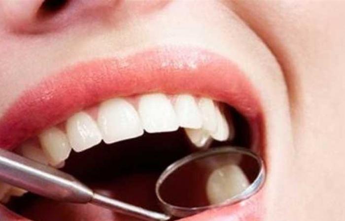بديل طبيعي للفلورايد يحمي أسنانك من التسوس.. ما هو؟